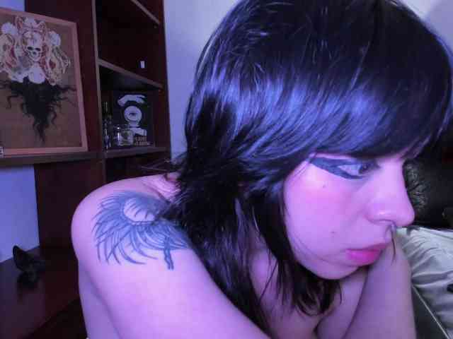 NatashaHotson webcam