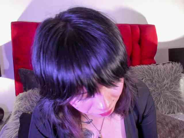 NatashaHotson webcam