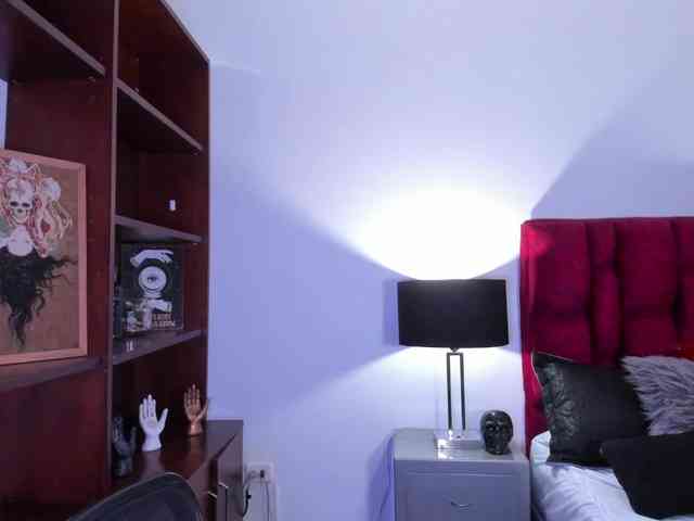 NatashaHotson webcam