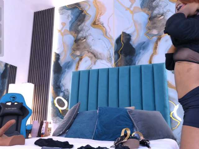 NinaCarter live cam on BongaCams