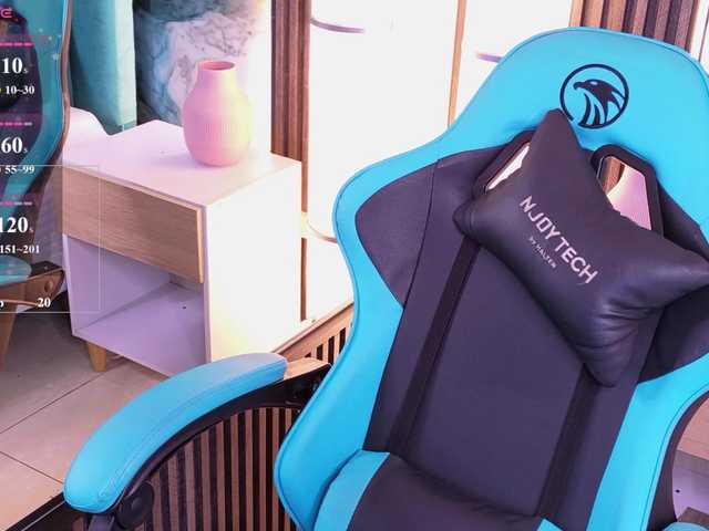 NinaCarter live cam preview