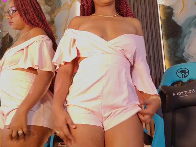 NinaCarter live cam on BongaCams