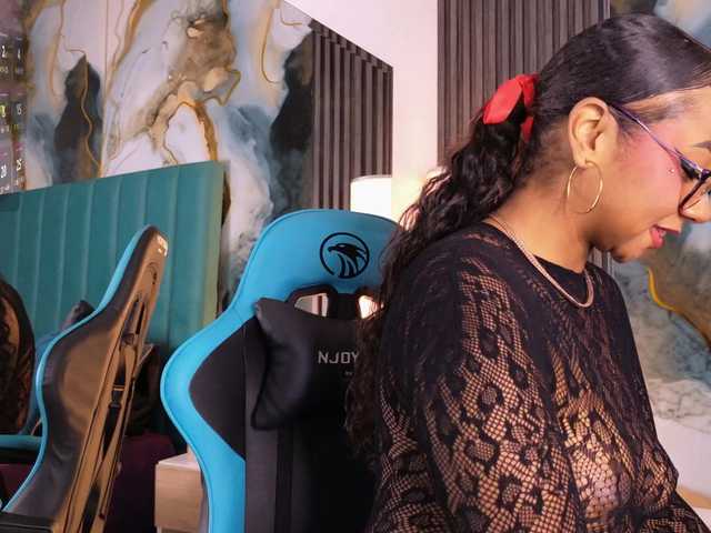 NinaCarter live cam on BongaCams