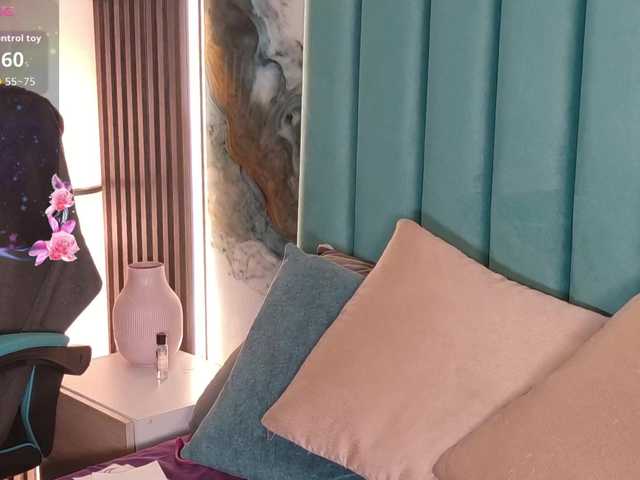 NinaCarter live cam on BongaCams
