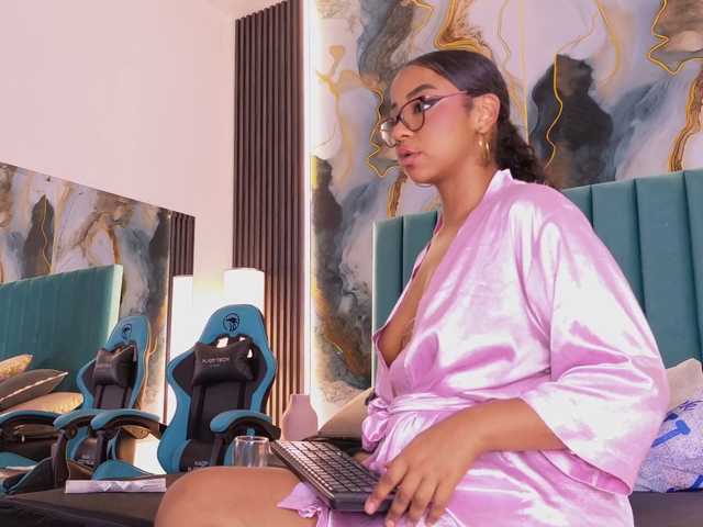 NinaCarter live cam on BongaCams