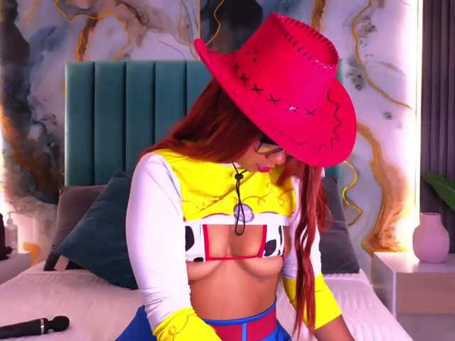 NinaCarter live cam on BongaCams