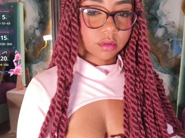 NinaCarter live cam on BongaCams