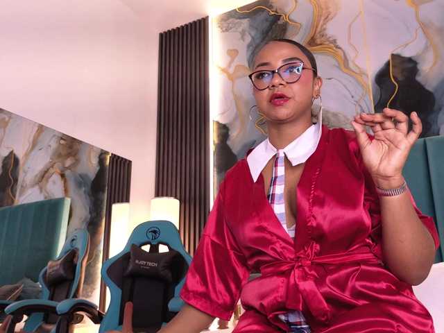 NinaCarter live cam on BongaCams
