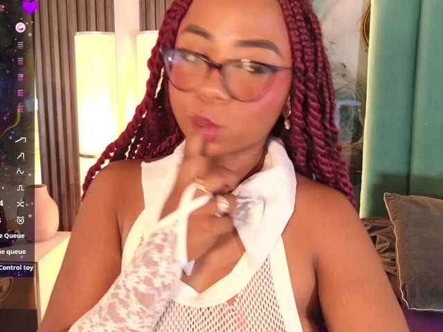 NinaCarter live cam on BongaCams