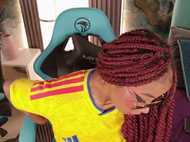 NinaCarter live cam on BongaCams