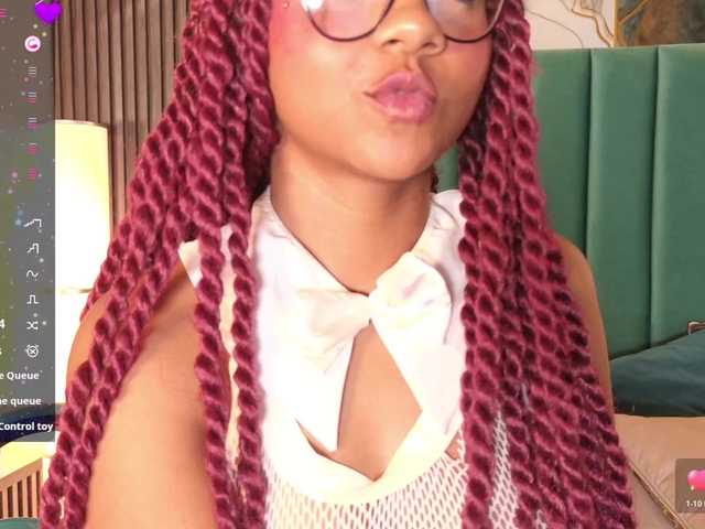 NinaCarter live cam on BongaCams
