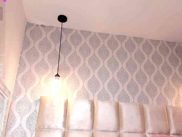NinaCarter webcam