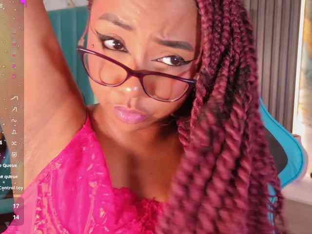 NinaCarter webcam