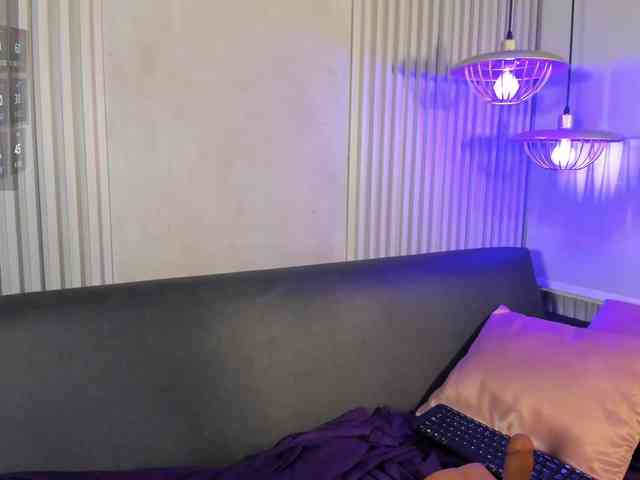 NinaCarter webcam
