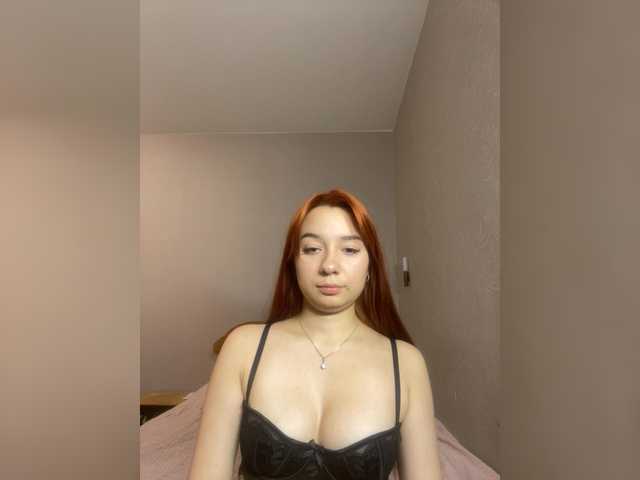 Juliaq live cam on BongaCams