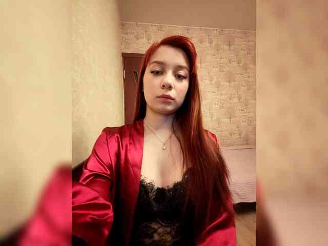 Juliaq Live Webcam on BongaCams