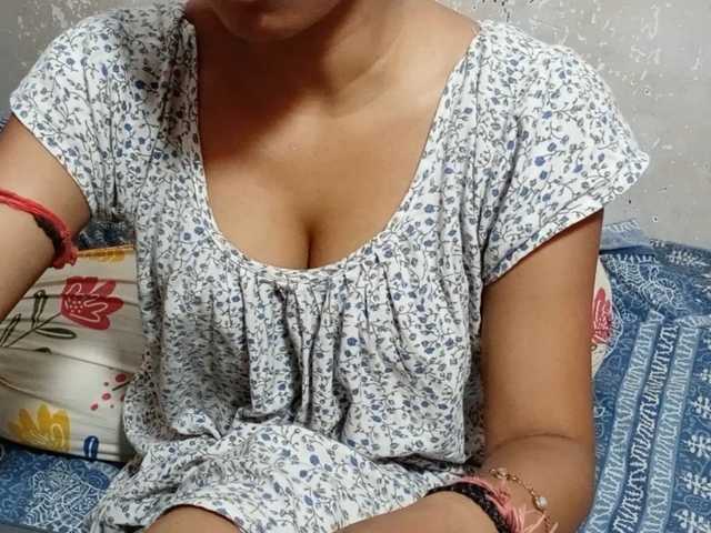 poulomidass live cam on BongaCams