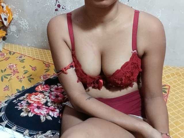 poulomidass live cam