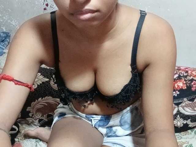 poulomidass live webcam show