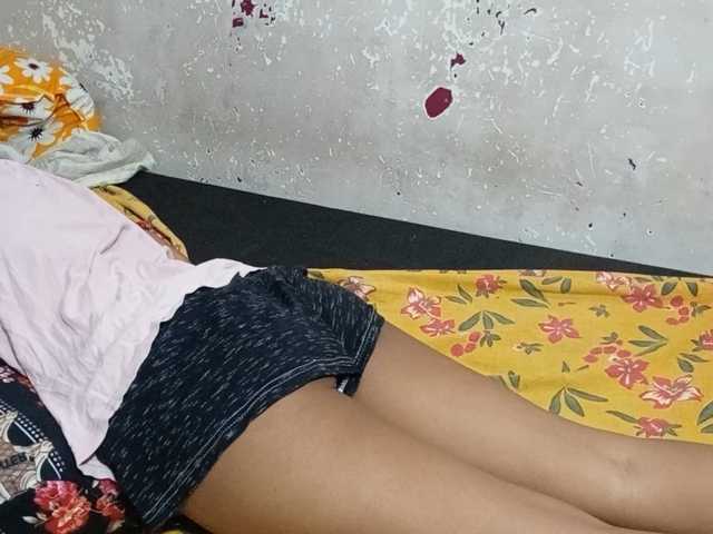 poulomidass live cam on BongaCams