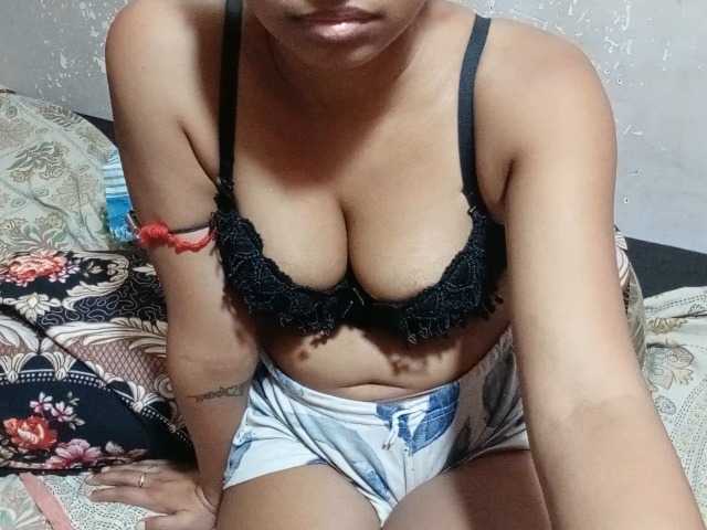 poulomidass live webcam show