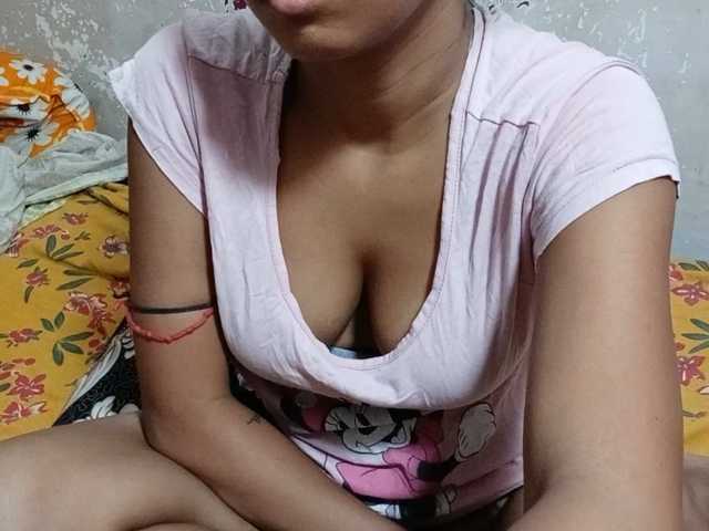 poulomidass live cam on BongaCams