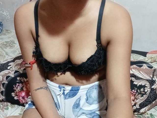 poulomidass live webcam show