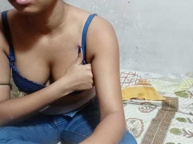 poulomidass live sex show