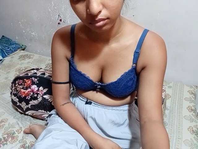 poulomidass live cam