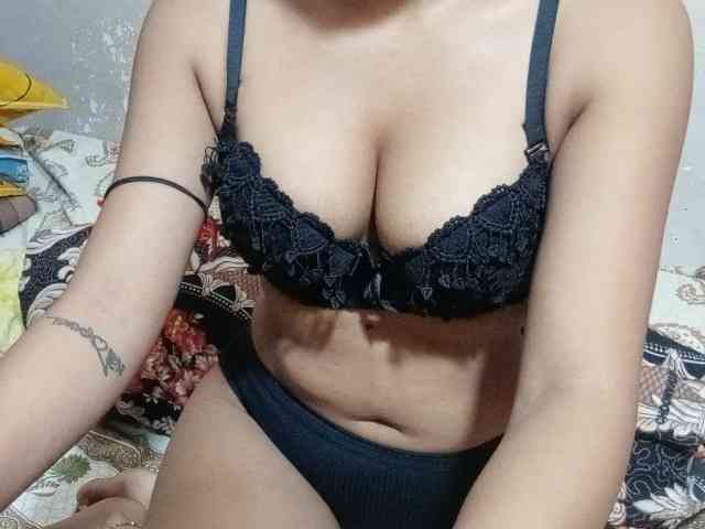 TaraVij webcam