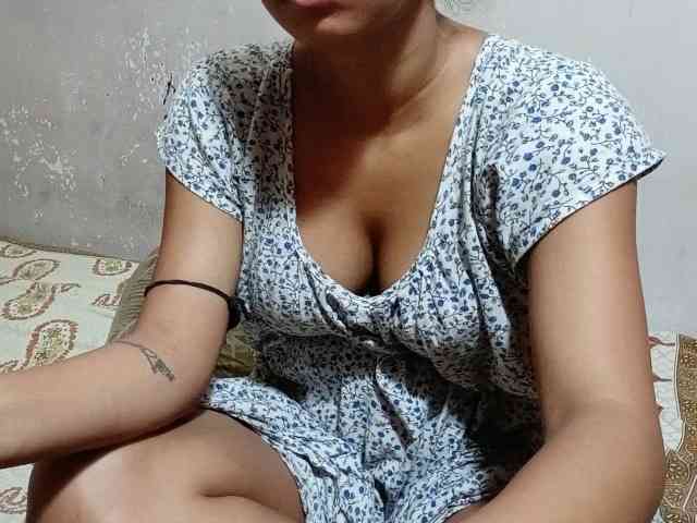 TaraVij webcam