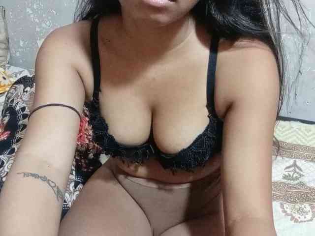 TaraVij webcam