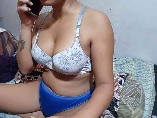 TaraVij webcam