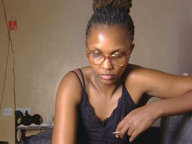 cutieglo webcam