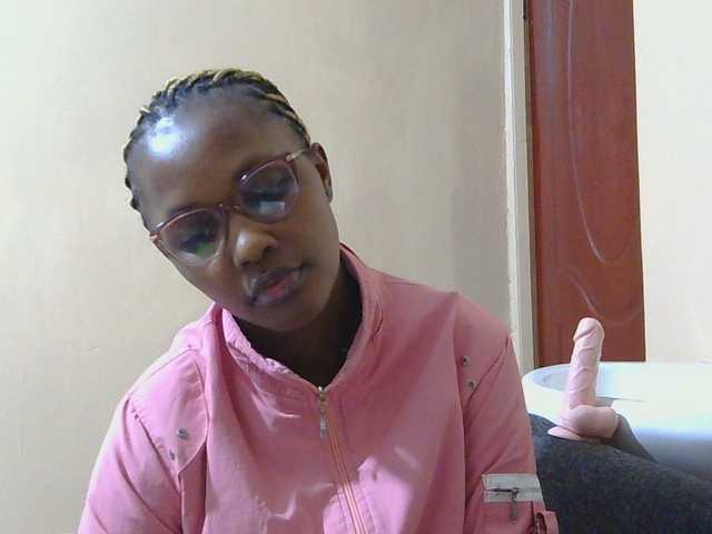 cutieglo webcam