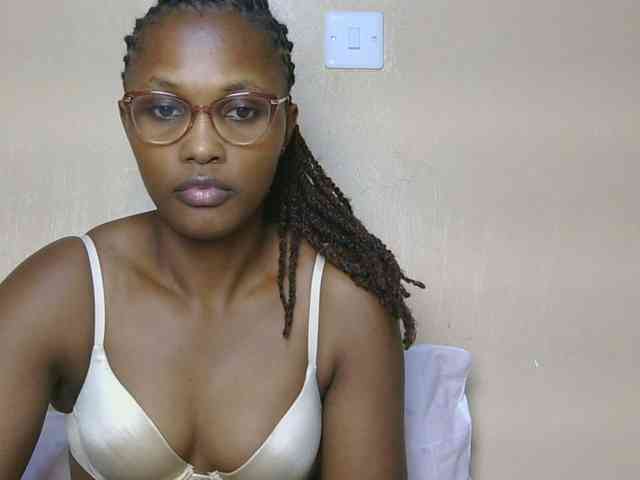cutieglo webcam