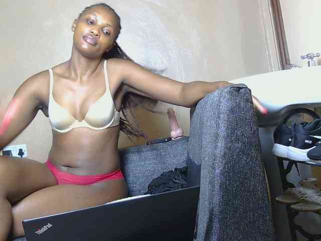 cutieglo webcam