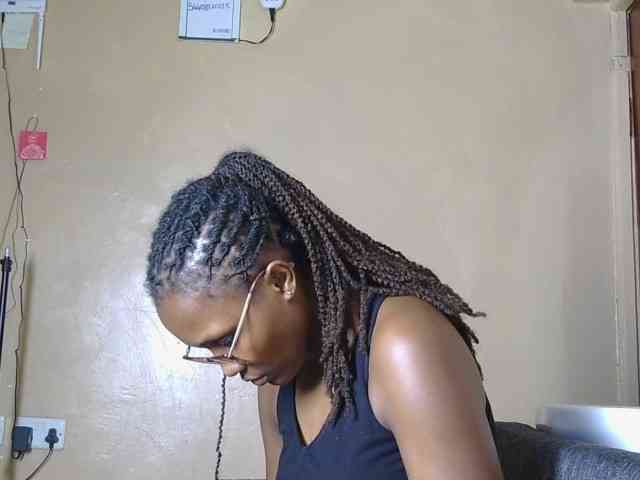 Model: cutieglo