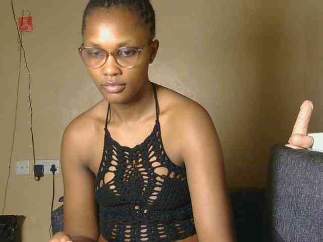 cutieglo webcam