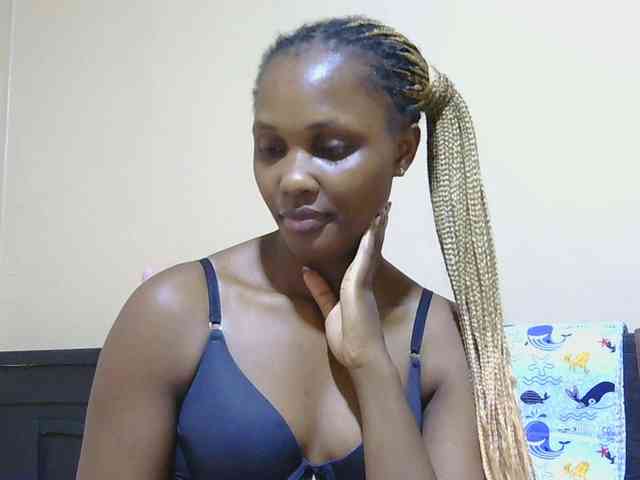 cutieglo webcam