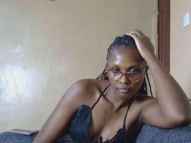 cutieglo webcam
