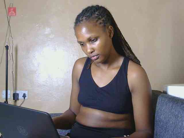 cutieglo webcam