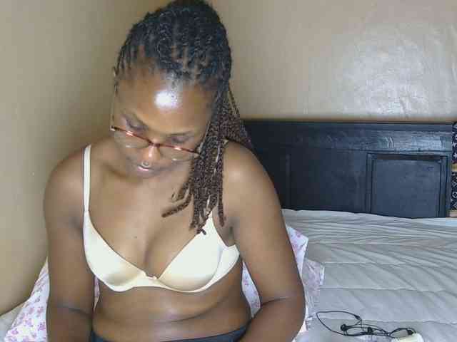 cutieglo webcam