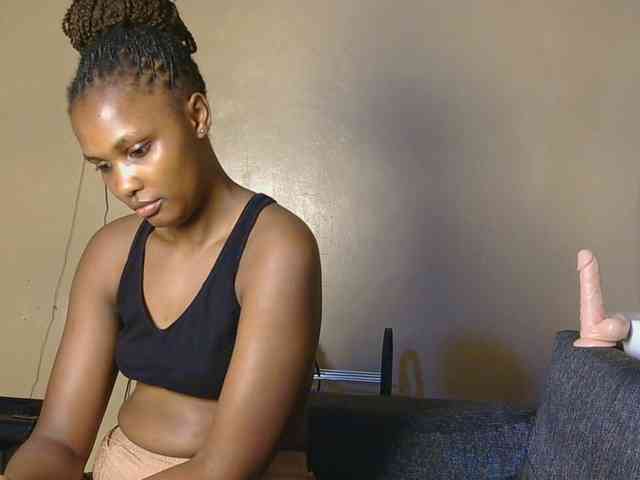 cutieglo webcam