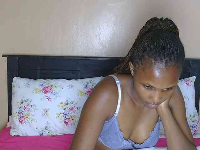 cutieglo webcam