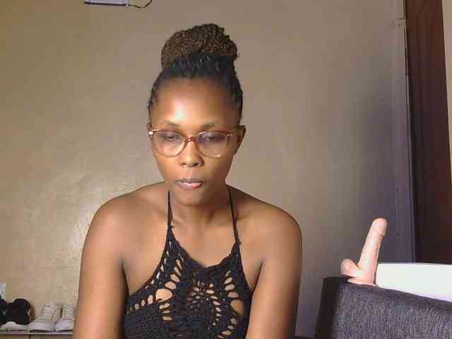 cutieglo webcam