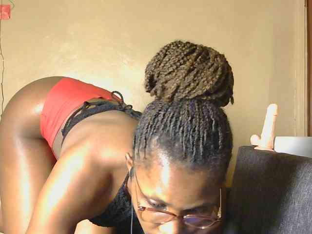 cutieglo webcam