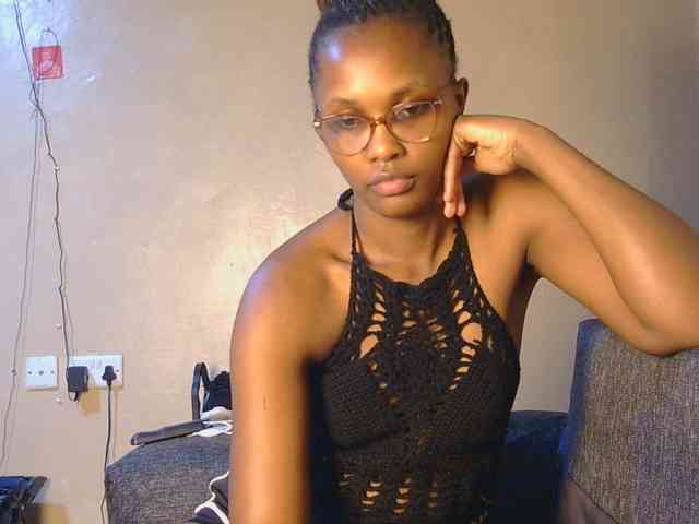 cutieglo webcam