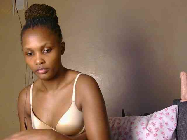 cutieglo webcam