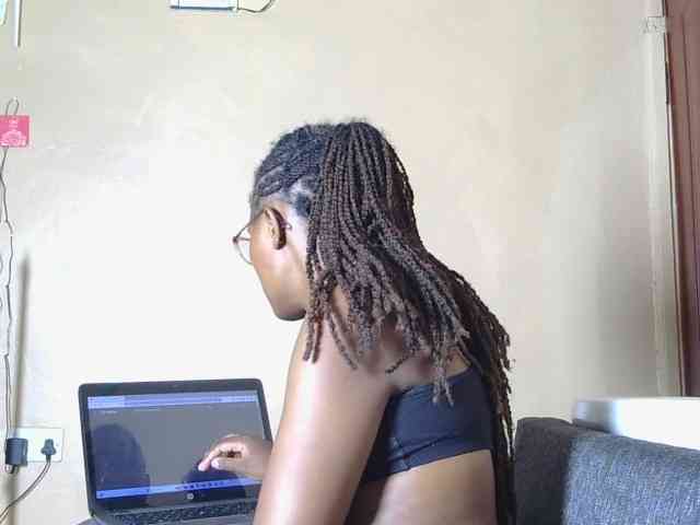 cutieglo webcam